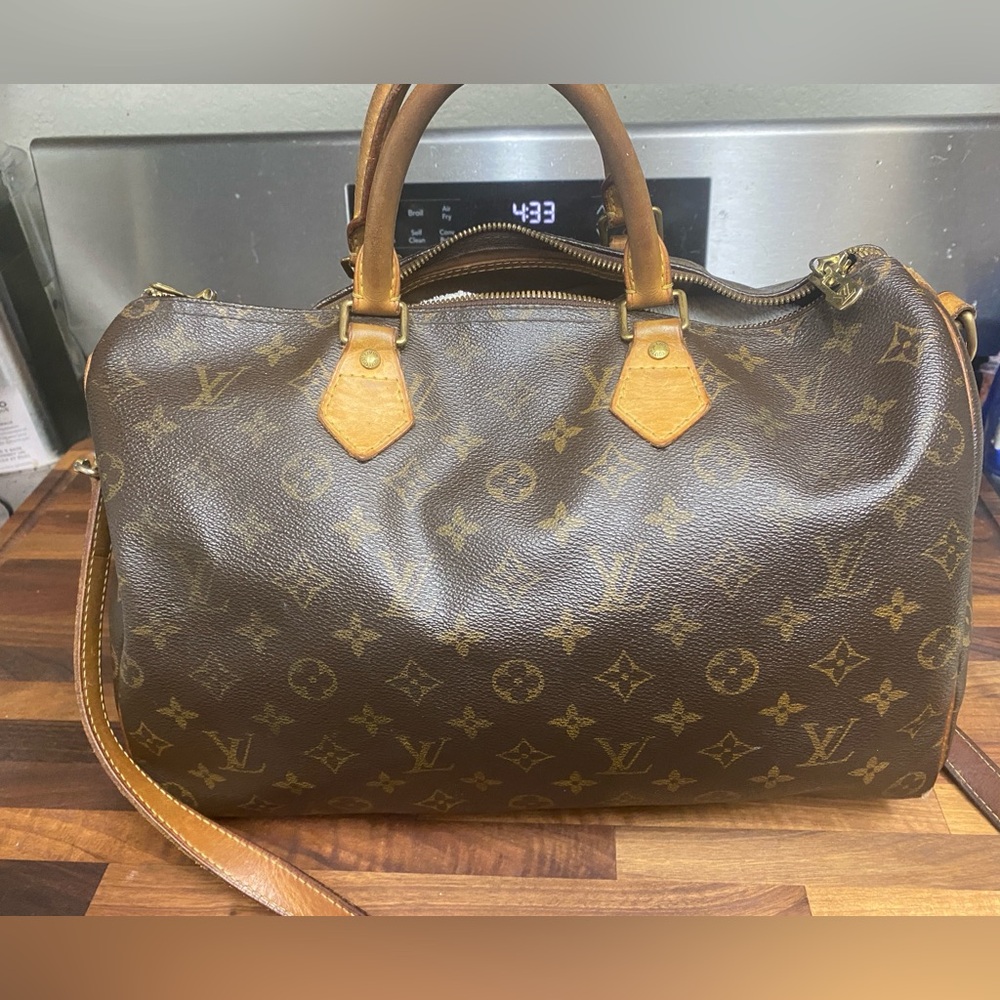 Louis Vuitton Speedy 35 Bandouliere